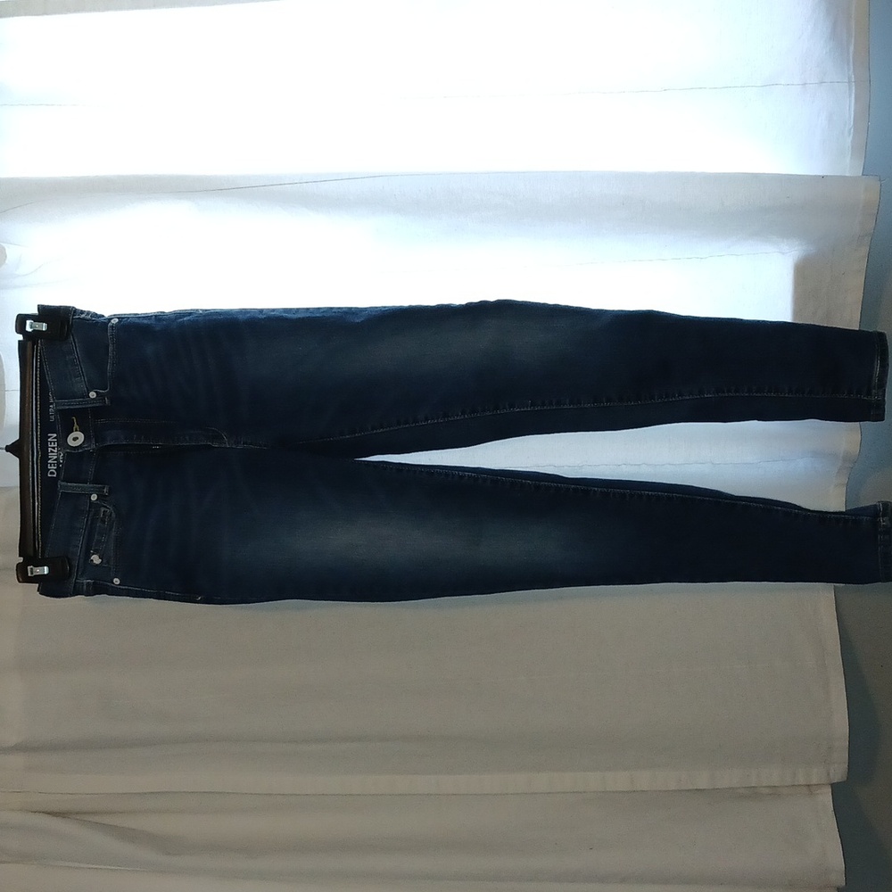 LEVI'S JEANS